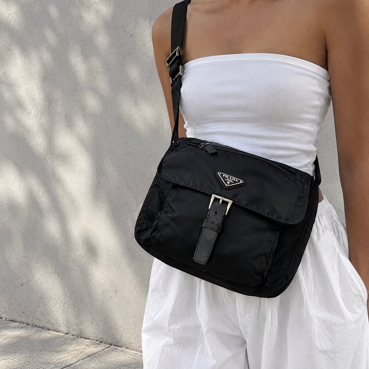 Include Entrupy Certificate of Authenticity｜Very Good ( Rank A) ｜Prada  Vela Nylon Black Shoulder Bag｜26091803
