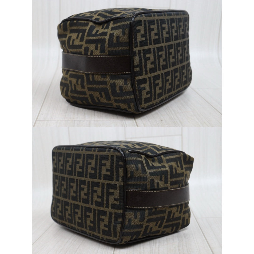Include Entrupy Certificate of Authenticity｜Good ( Rank AB)｜ FENDI GM Zucca Handbag ｜26042303