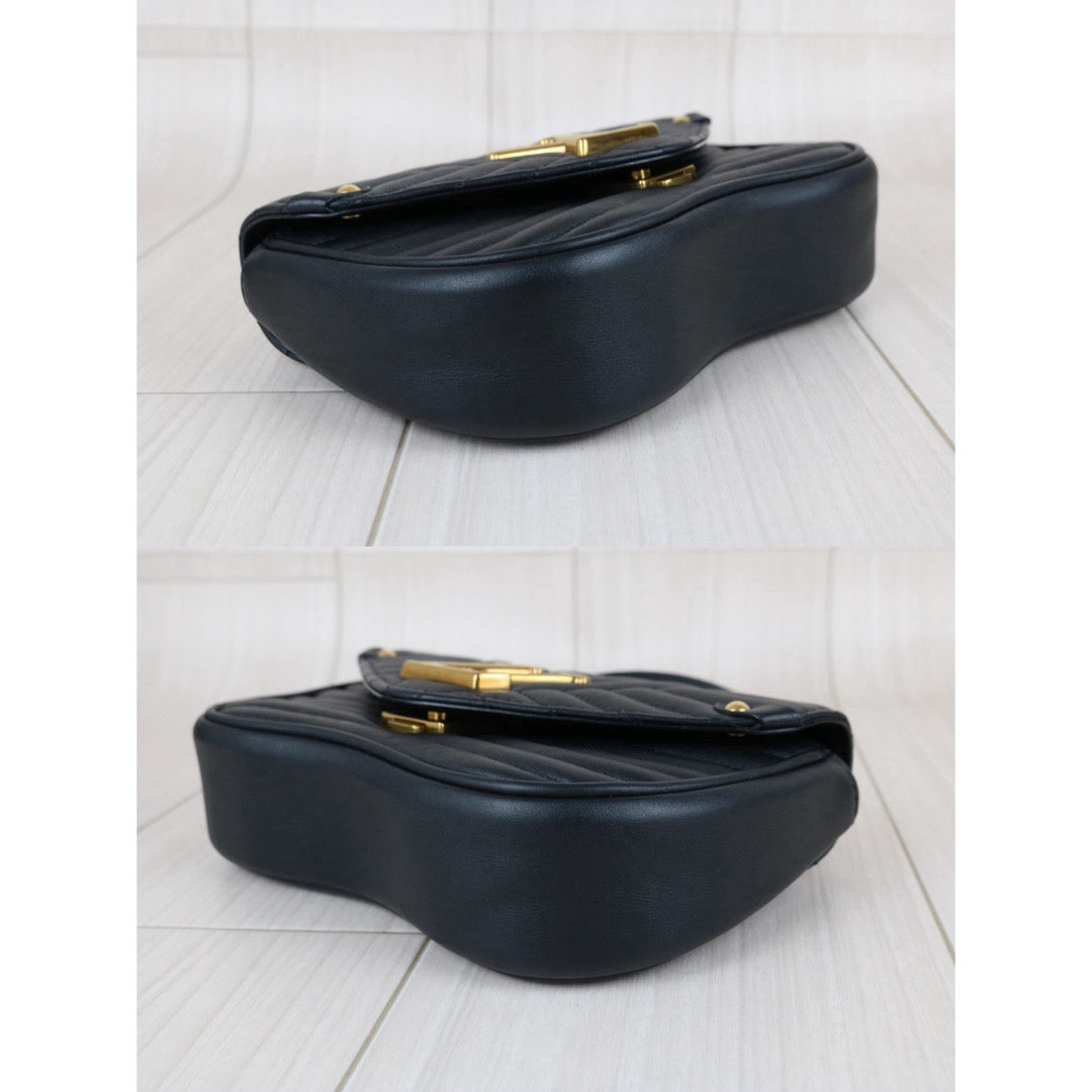 Include Entrupy Certificate of Authenticity｜Very Good ( Rank A)｜ Louis Vuitton Calf Leather  New Wave Multi Pochette  Black｜S26060801