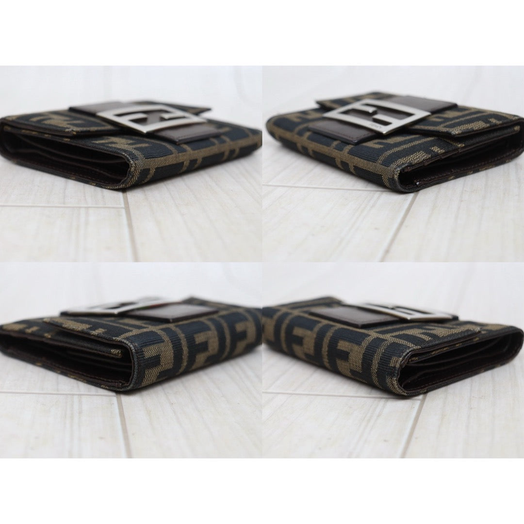 Good ( Rank AB)｜FENDI  Zucca Mamma Short Wallet ｜25102303