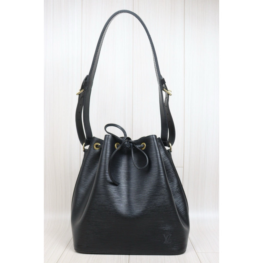 Include Entrupy Certificate of Authenticity｜Very Good ( Rank A) ｜ Louis Vuitton Epi Noe Shoulder Bag Black｜26062302