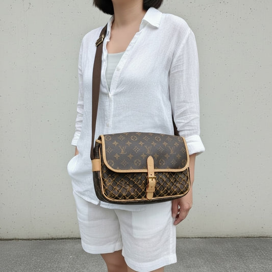 Include Entrupy Certificate of Authenticity｜Good ( Rank AB)｜Louis Vuitton Monogram Mesh Messenger ShoulderBag ｜26042817