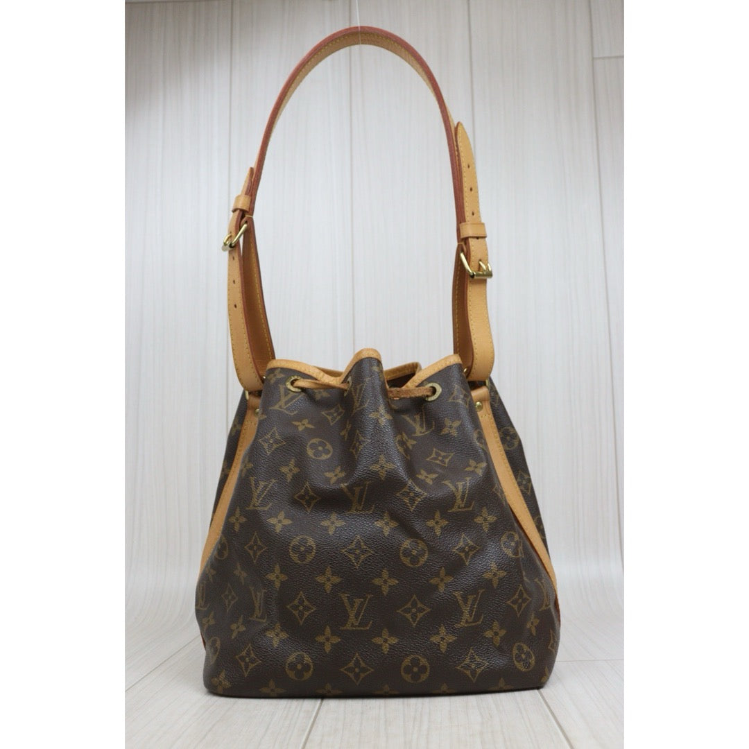 Include Entrupy Certificate of Authenticity｜Good ( Rank AB)｜ Louis Vuitton Monogram Noe Shoulder Bag｜26050710