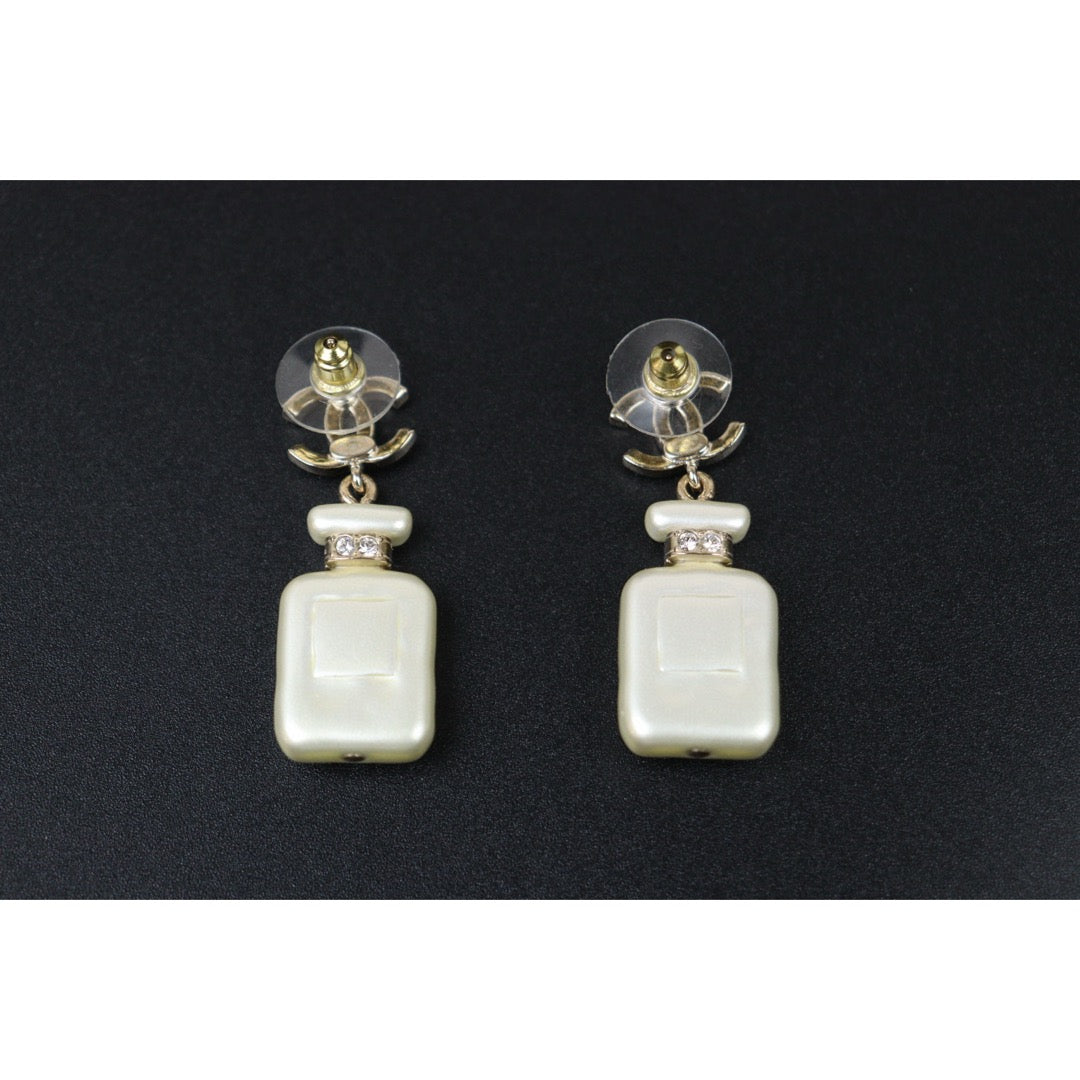 Excellent（Rank SA）｜ CHANEL Coco Mark White Pendant No5 Brass Perfume  Diamond Earrings ｜  S25021027