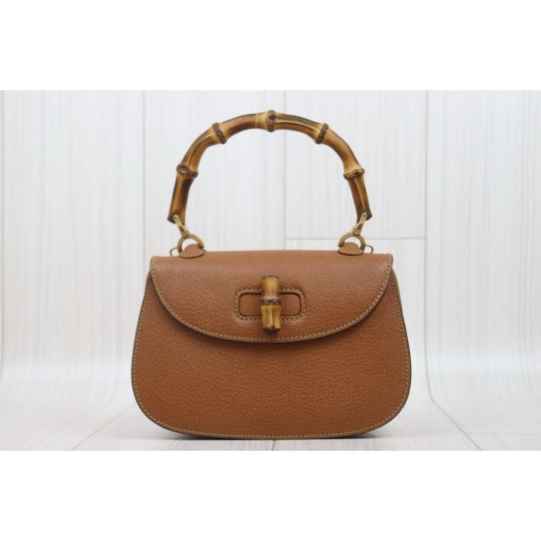 Very Good ( Rank A) ｜ GUCCI Vintage Bamboo Hand Bag  Brown ｜25060302