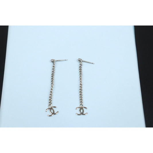 Include Authentic Detective Certificate of Authenticity｜Very Good ( Rank A)｜ CHANEL Coco Mark Earrings Silver｜V25100719