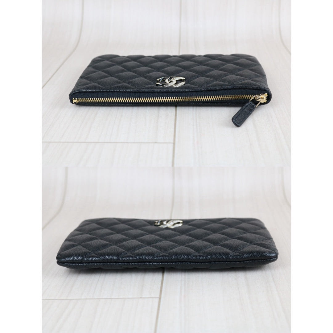 Include Entrupy Certificate of Authenticity｜Excellent（Rank SA）｜Full Set CHANEL 23S Classic Zip Pouch｜X26051803