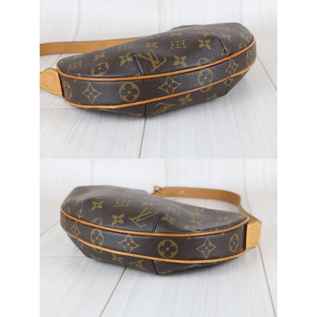 First installment 1/3｜ Good ( Rank AB)｜LV Monogram Pochette Croissant PM Shoulder Bag｜S26011604