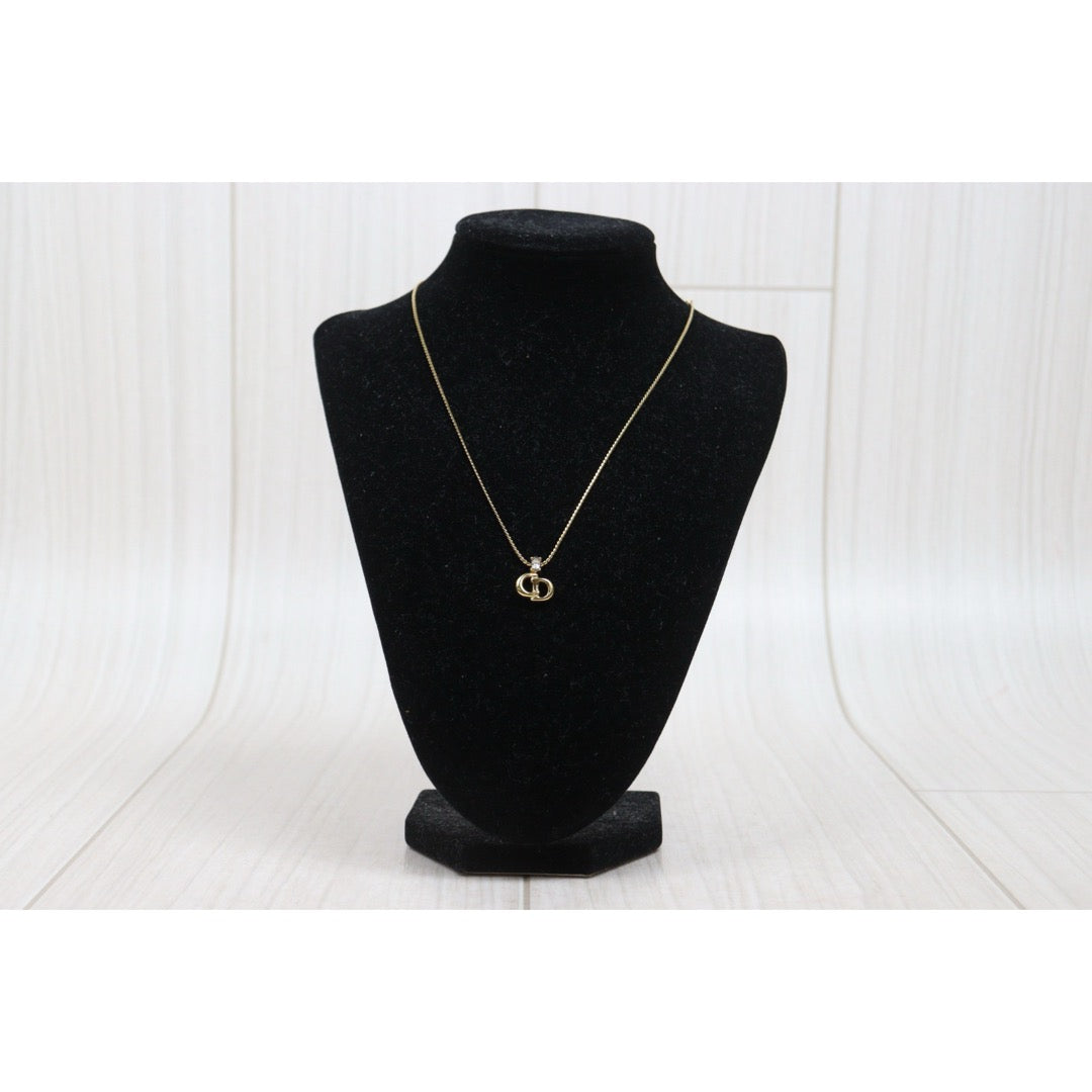 Include Authentic Detective Certificate of Authenticity｜Good ( Rank AB) ｜ Dior CD  Rhinestone Necklace ｜26040211