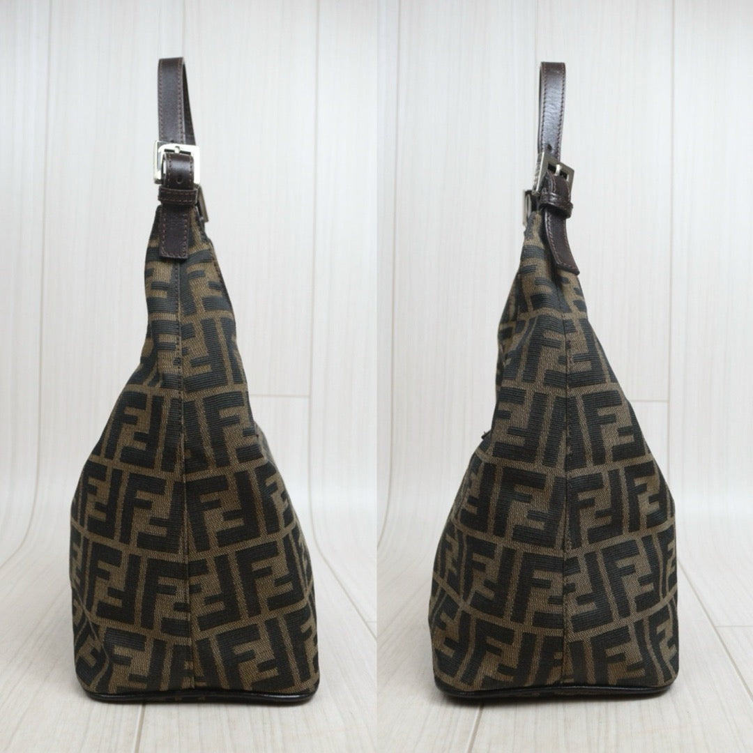 Include Entrupy Certificate of Authenticity｜Good ( Rank AB)｜ FENDI Mamma French Fries Charm Shoulder Bag  ｜26080620