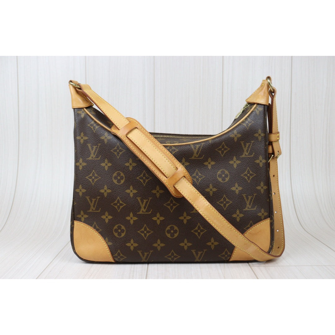 Good ( Rank AB)｜LV Monogram Boulogne 30 Shoulder Bag ｜Q24122408