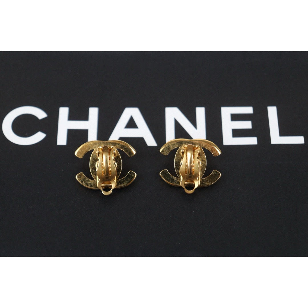 Very Good ( Rank A) ｜CHANEL Vintage 18K Gold Plating Earrings  Made In 1995Year ｜24111419