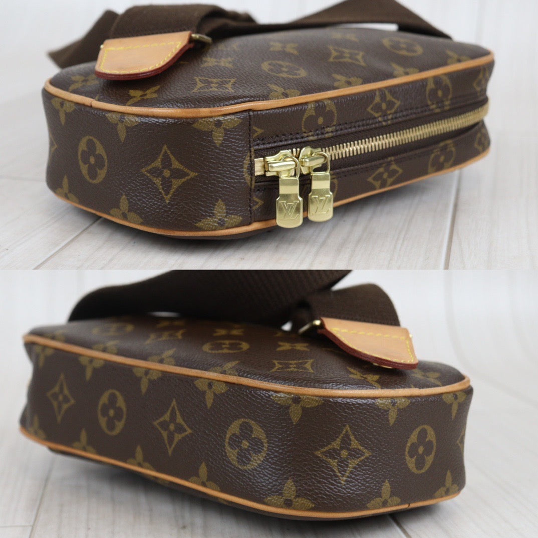 Rank A ｜ LV Monogram Pochette Ganju Shoulder Bag Body Bag