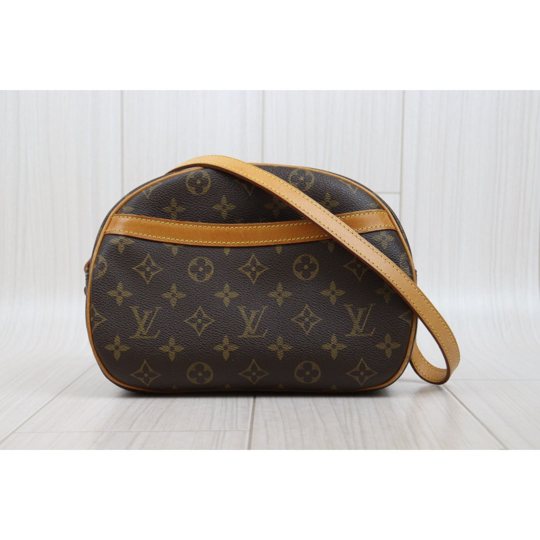Fair ( Rank B)｜LV Monogram Blower Shoulder Bag｜26012201