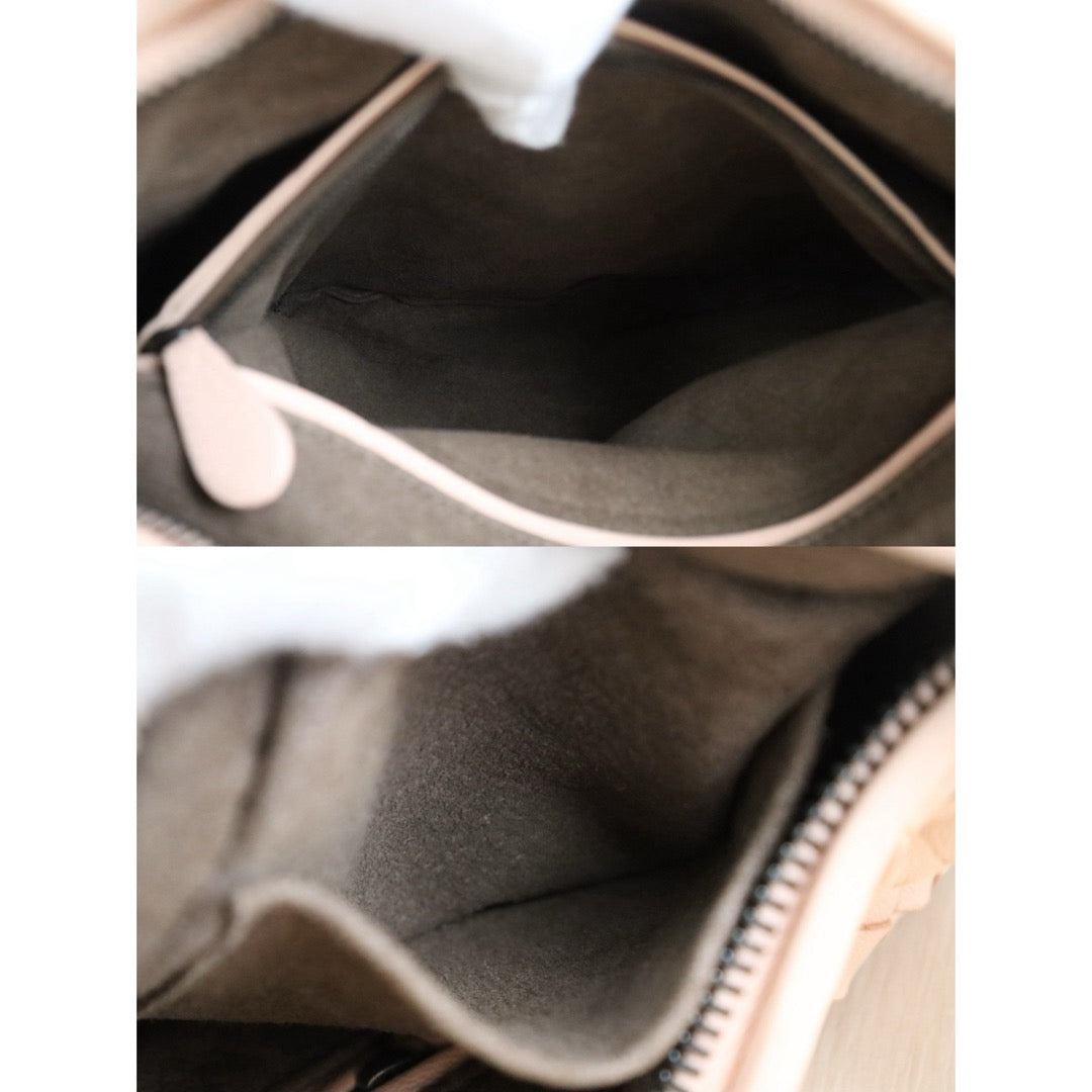 Include Entrupy Certificate of Authenticity｜Very Good ( Rank A)｜ Bottega Veneta Lamb Skin Braid Shoulder Bag  Pink｜S26050601
