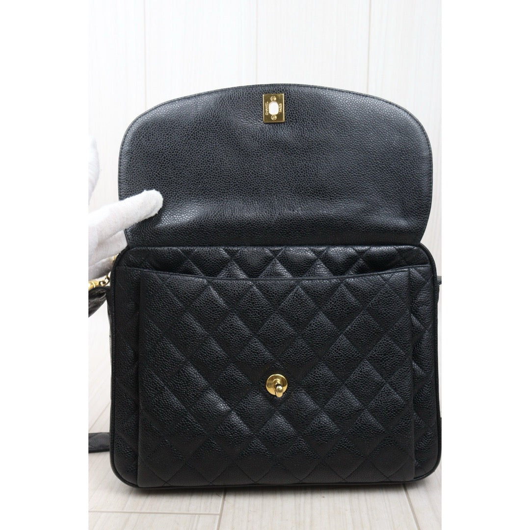 Good ( Rank AB)｜ CHANEL  Caviar Skin Leather Calf Leather Camera Bag  Shoulder Bag Black  Made in 1991-1994Year ｜W24120910