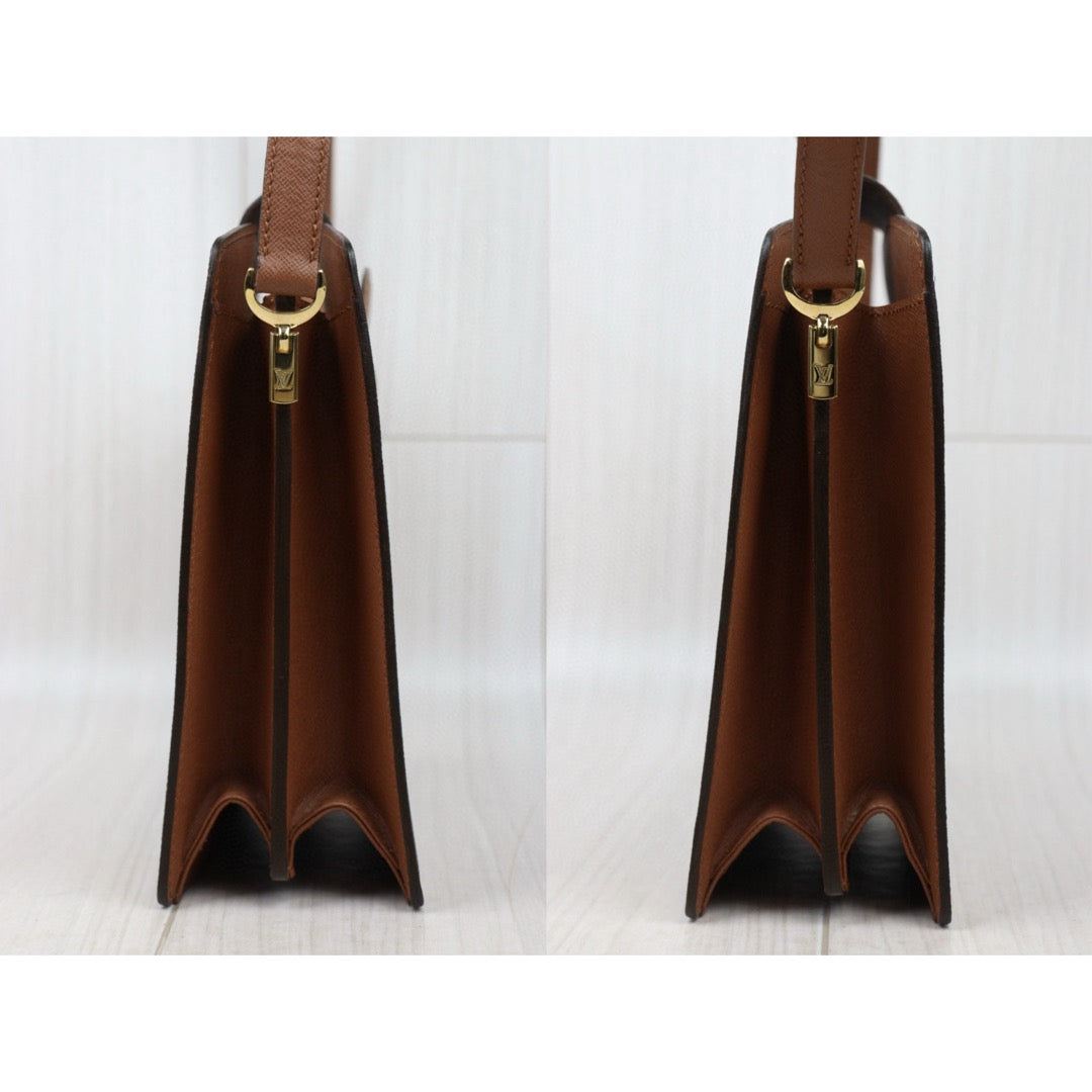 Very Good ( Rank A)｜ LV Monogram Courcelles Shoulder bag ｜25042116