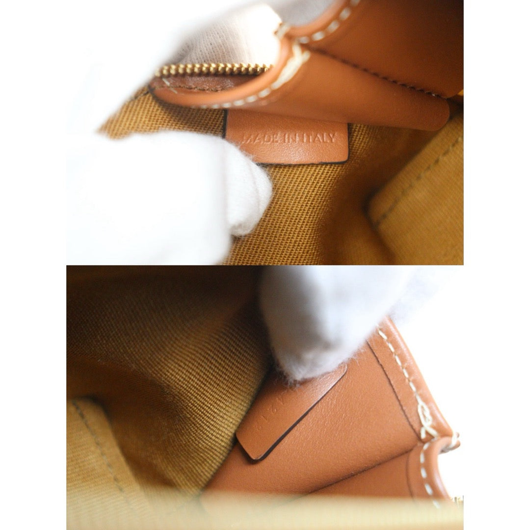 Include Entrupy Certificate of Authenticity｜Very Good ( Rank A)｜ CELINE Macadam Toilret Pouch PM｜S26080620