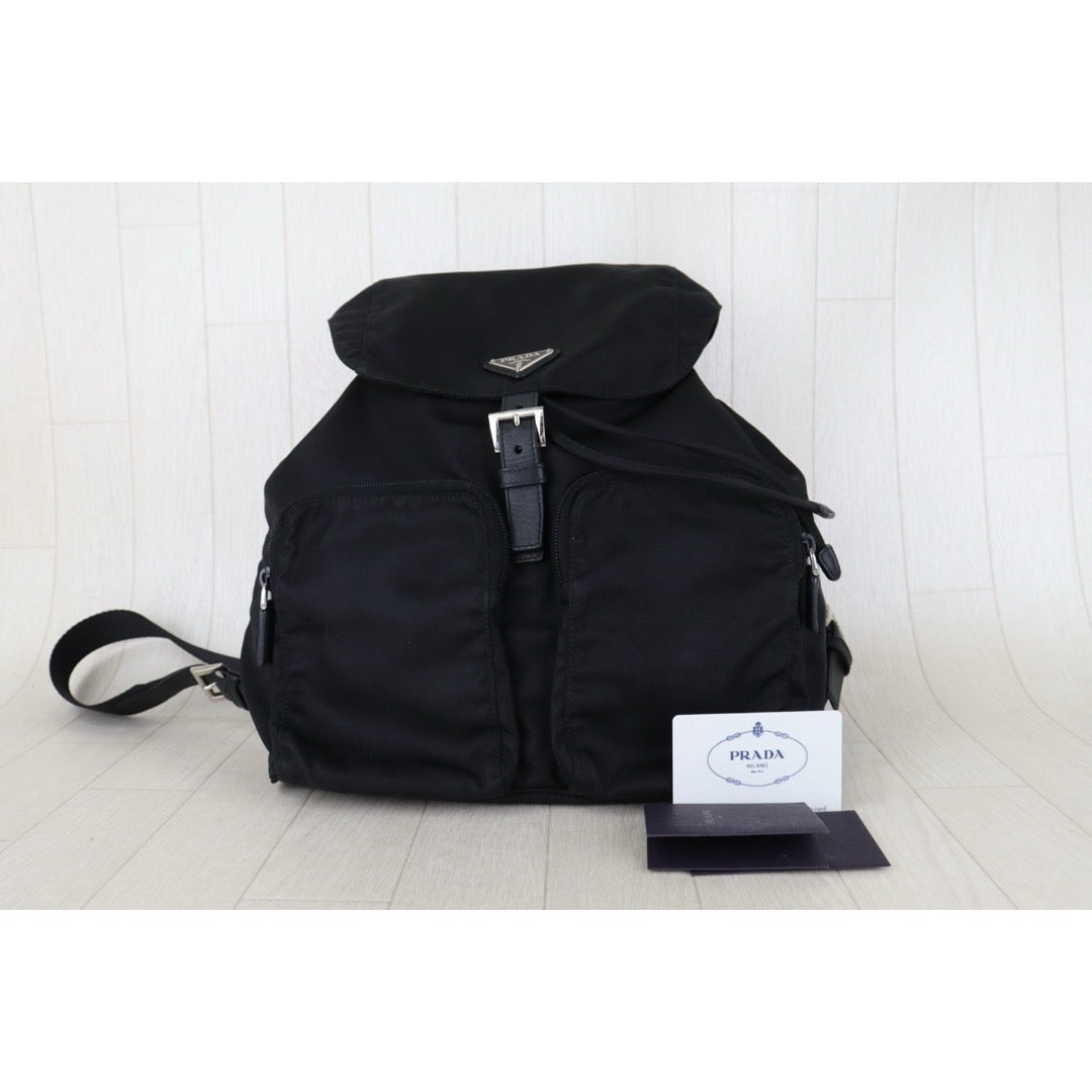 Include Entrupy Certificate of Authenticity｜Very Good ( Rank A) ｜Prada  Nylon Black Backpack Medium New Model｜S26080619