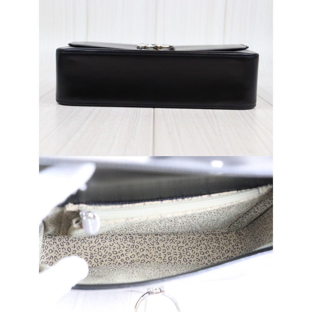 Rank A ｜ Cartier Vintage Box Leather Shoulder Bag｜Q24030743