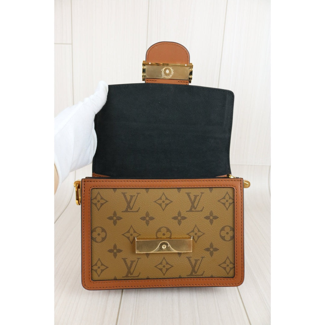 Include Entrupy Certificate of Authenticity｜Very Good ( Rank A) ｜Louis Vuitton Monogram Reverse Dauphine  WOC PM Shoulder Bag  IC Chips Model｜S26032904