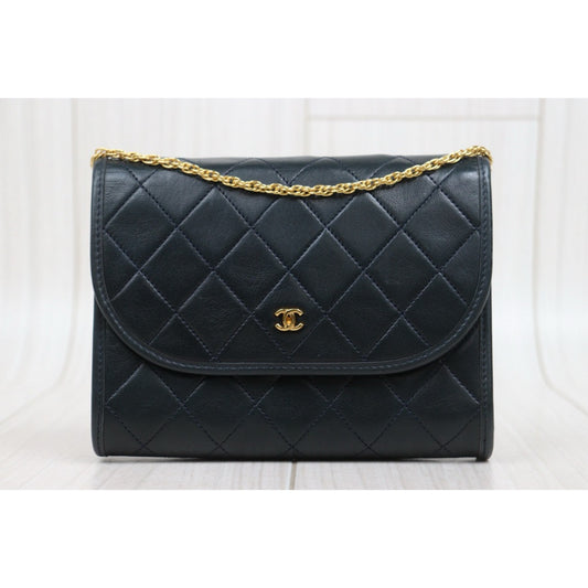 Good ( Rank AB)｜ CHANEL Mini Coco Mark Matrasse Lambskin Chain Shoulder Bag Navy｜25122203