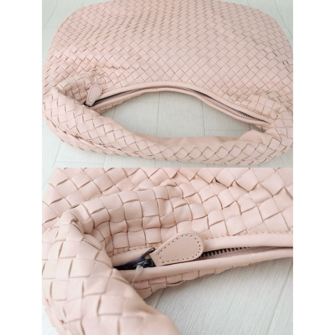 Include Entrupy Certificate of Authenticity｜Very Good ( Rank A)｜ Bottega Veneta Lamb Skin Braid Shoulder Bag  Pink｜S26050601
