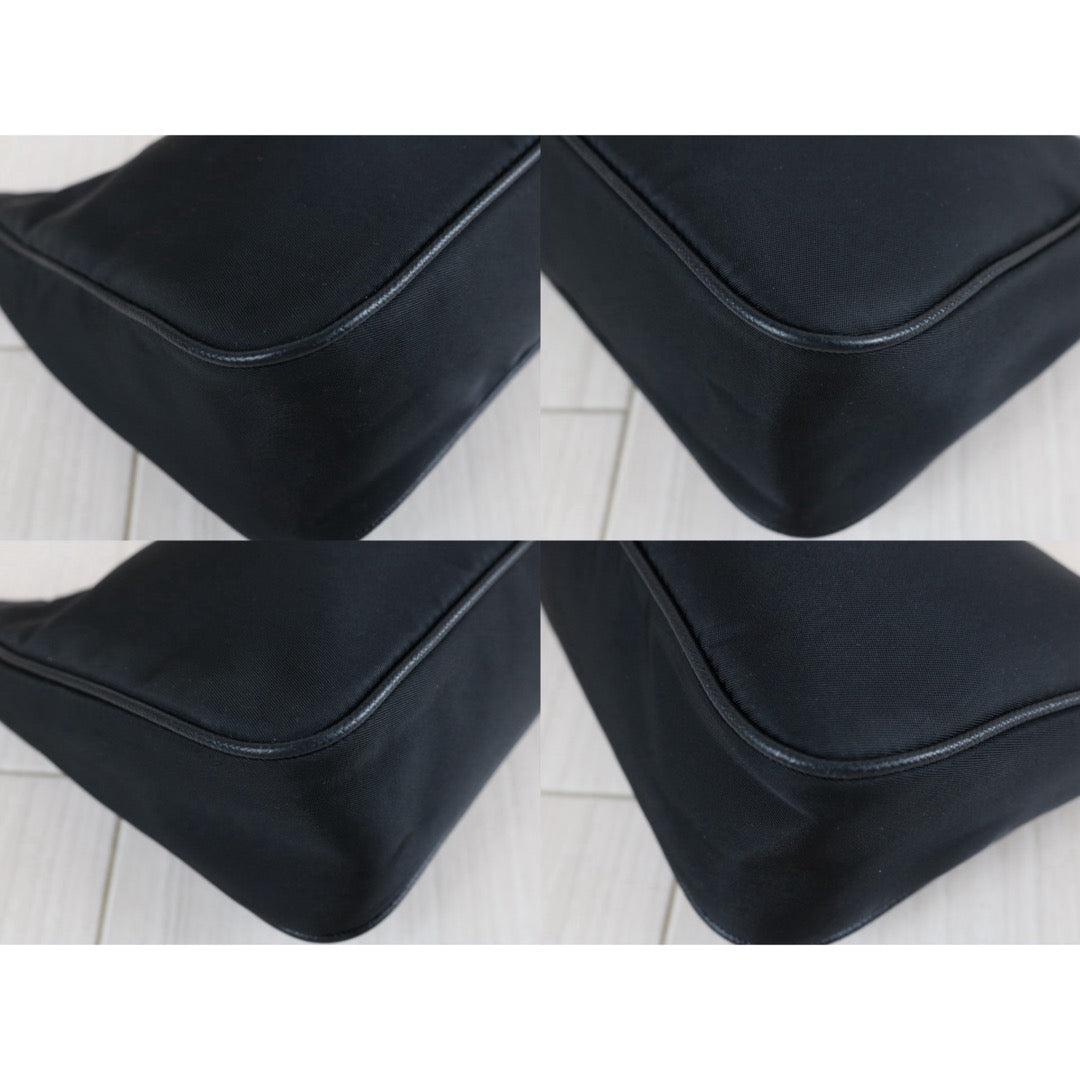 Include Entrupy Certificate of Authenticity｜Very Good ( Rank A)｜ PRADA Re-Edition 2005 Re-Nylon Hobo ｜S26062904
