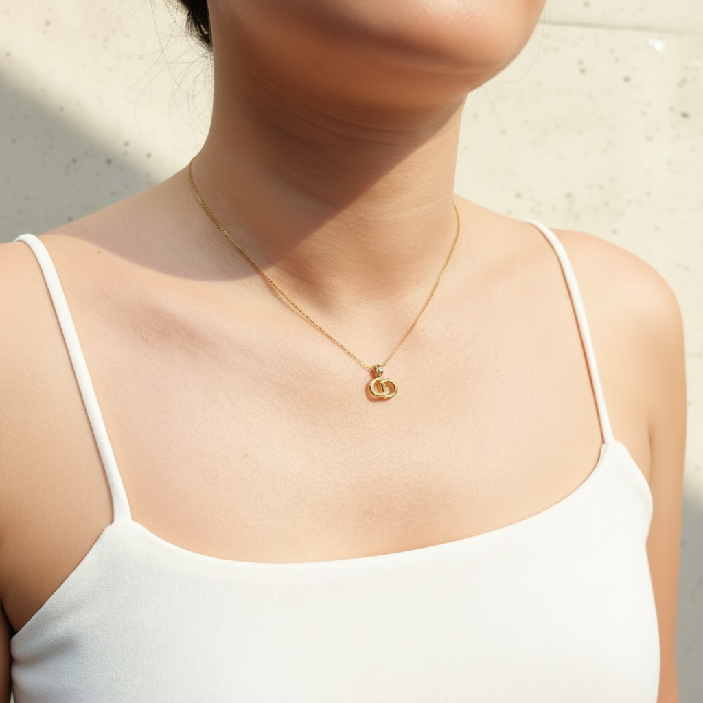 Include Authentic Detective Certificate of Authenticity｜Good ( Rank AB) ｜ Dior CD  Rhinestone Necklace ｜26040211