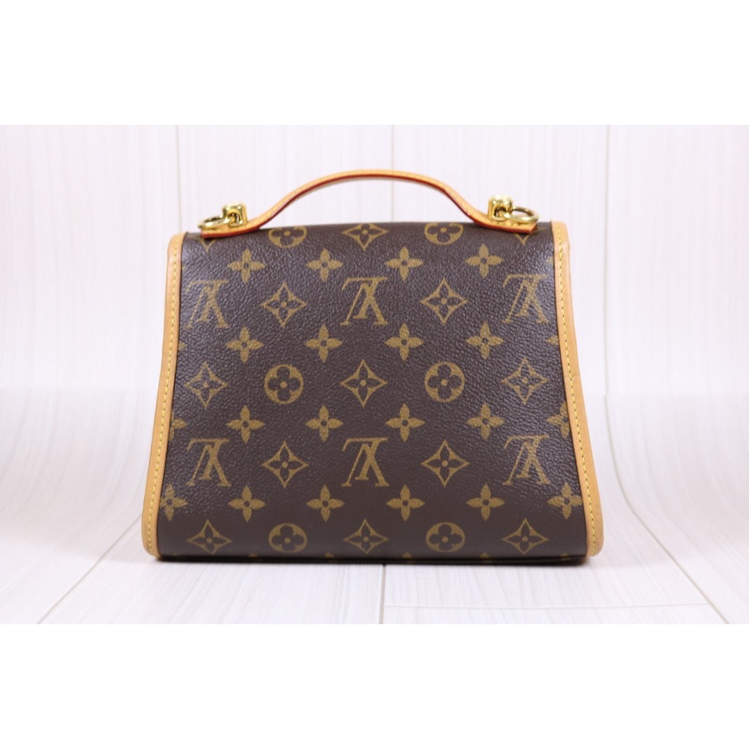 Rank AB｜  LV Monogram Ivy Shoulder Bag  ｜S24030409