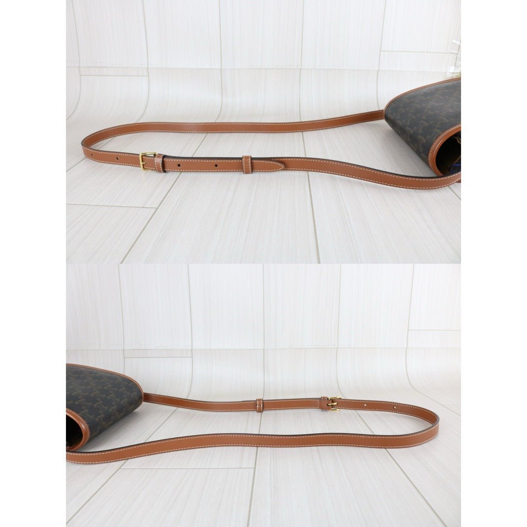 Very Good ( Rank A) ｜ CELINE Macadam Triomphe Cross Body Shoulder Bag Current Model｜S25102803