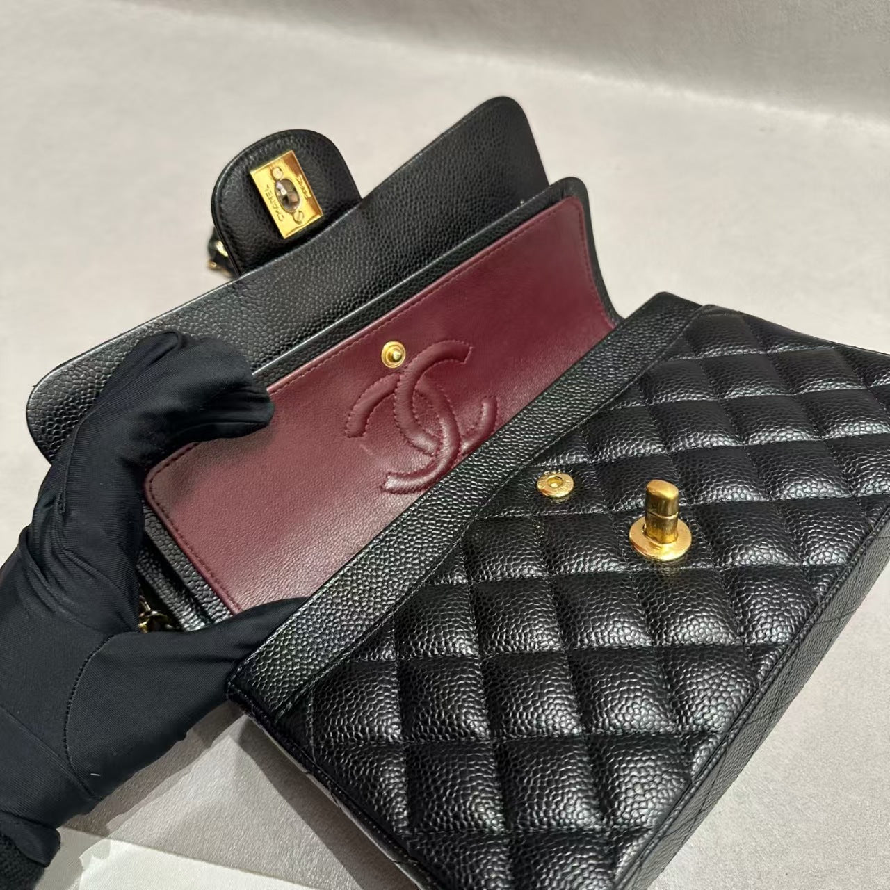 Very Good ( Rank A)｜CHANEL caviar Skin Matrasse Double Flap 23 Shoulder Bag Black