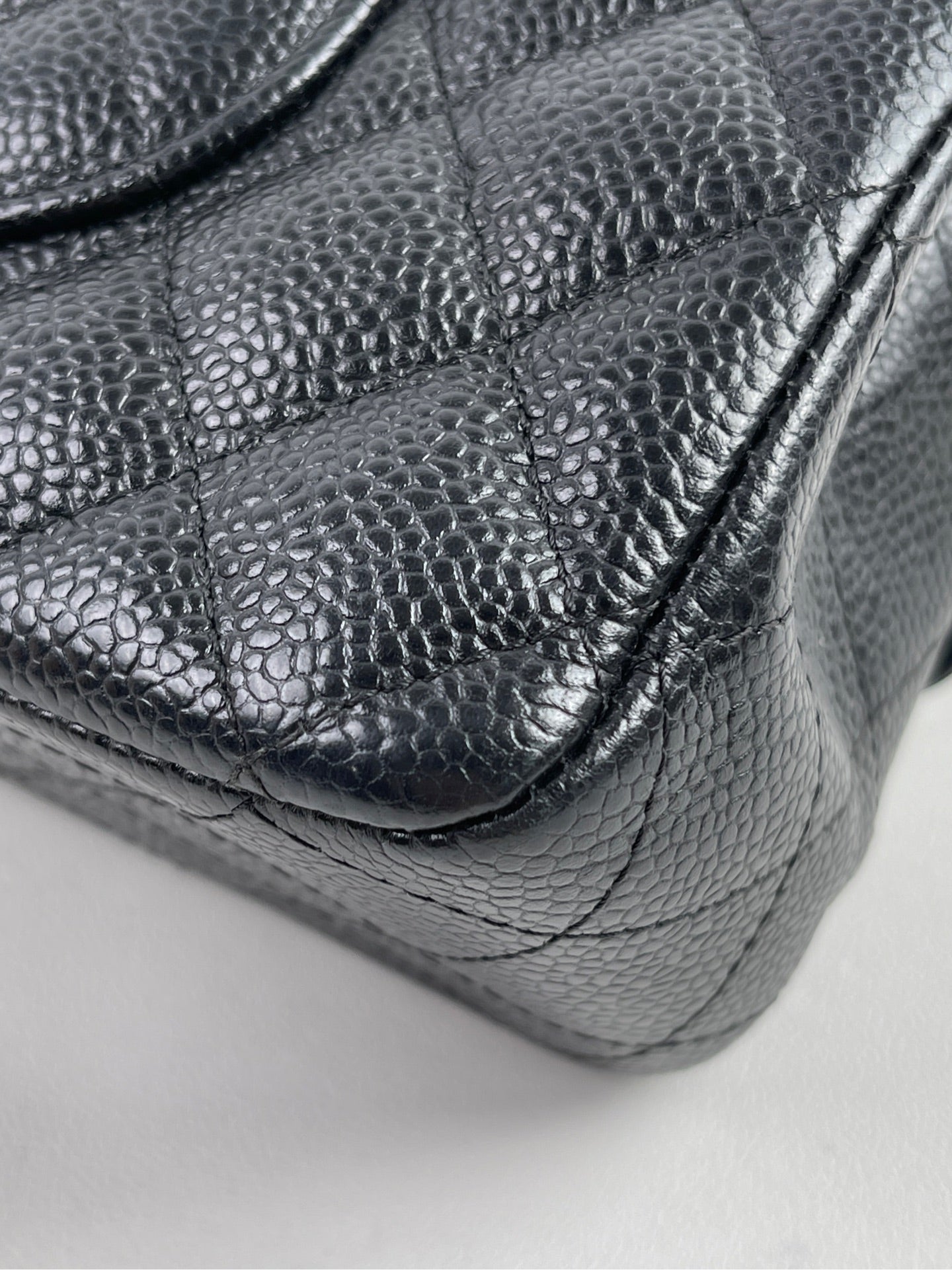 Include Entrupy Certificate of Authenticity｜Very Good ( Rank A)｜ CHANEL Caviar Skin Calf Leather Double Flap 25