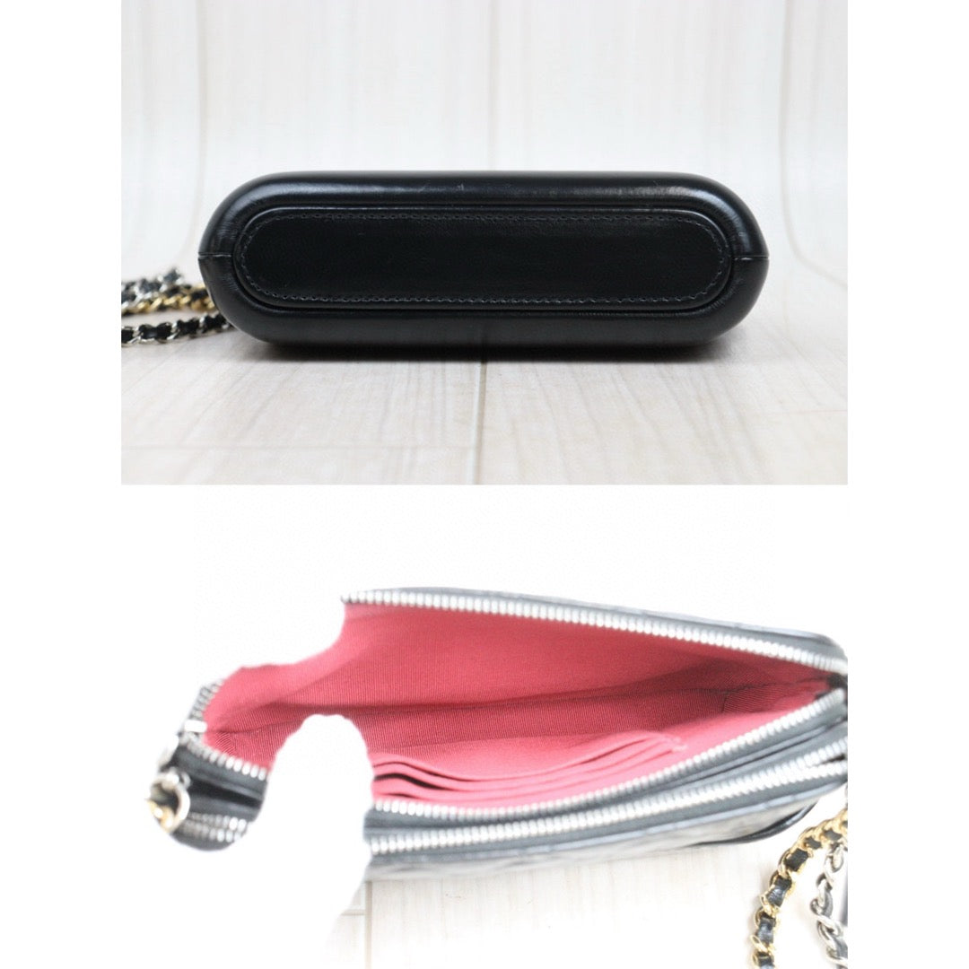 Very Good ( Rank A)｜CHANEL Mini Gabrielle Aged Calfskin Shoulder Bag Black Made in 2019-2020Year｜S25033009