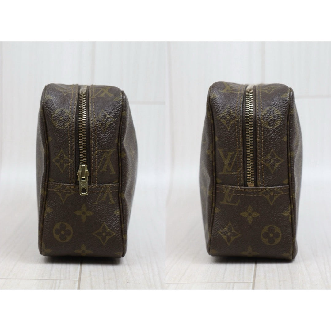 Include Entrupy Certificate of Authenticity｜Good ( Rank AB)｜ Louis Vuitton Truth Toilet 28 Monogram Makeup Pouch｜26060402