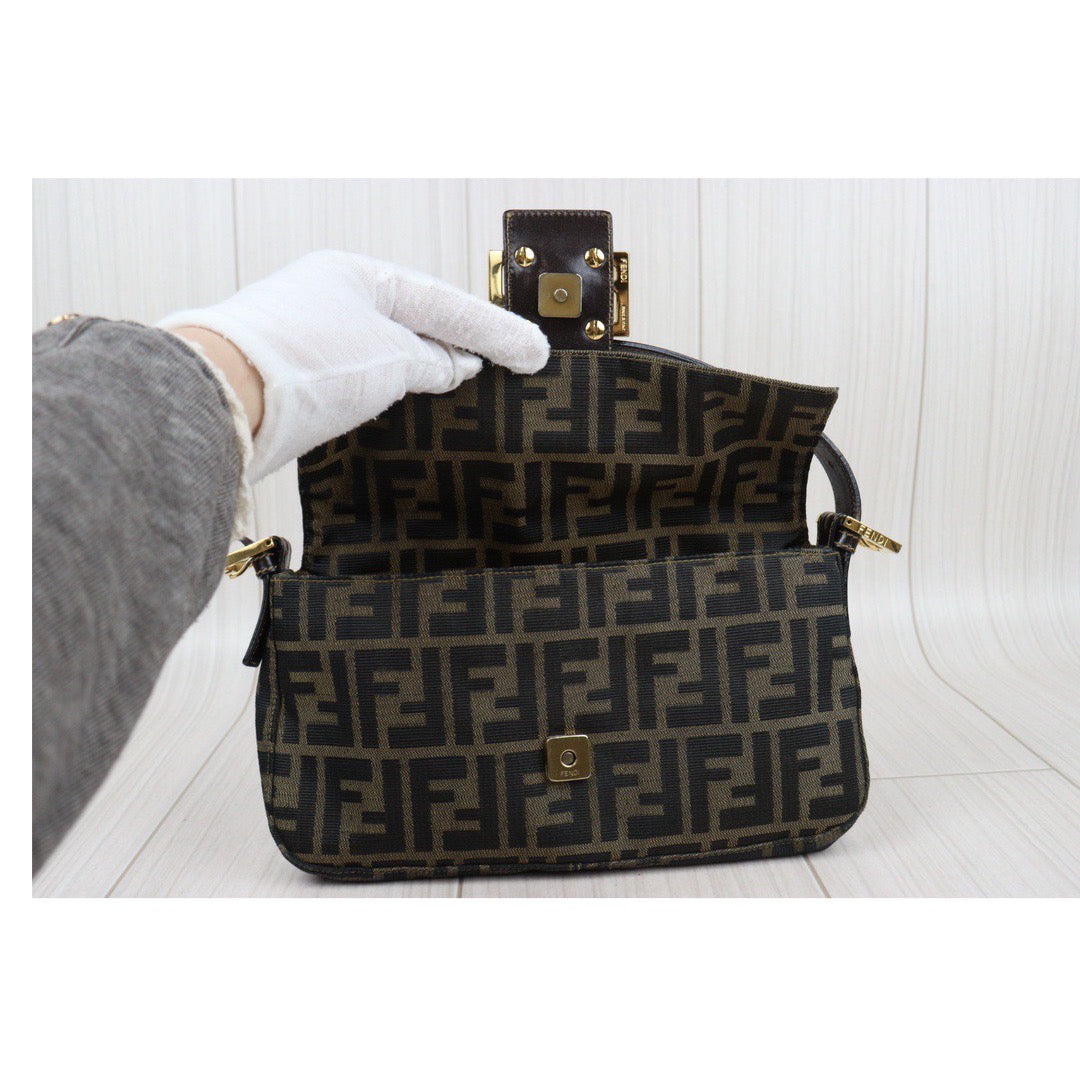 Rank A｜ FENDI Zucca Mamma Baguette Shoulder Bag Gold Hardware｜24030108