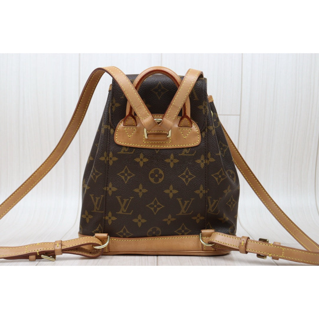 Good ( Rank AB)｜ LV Monogram Montsouris PM Backpack｜25011707