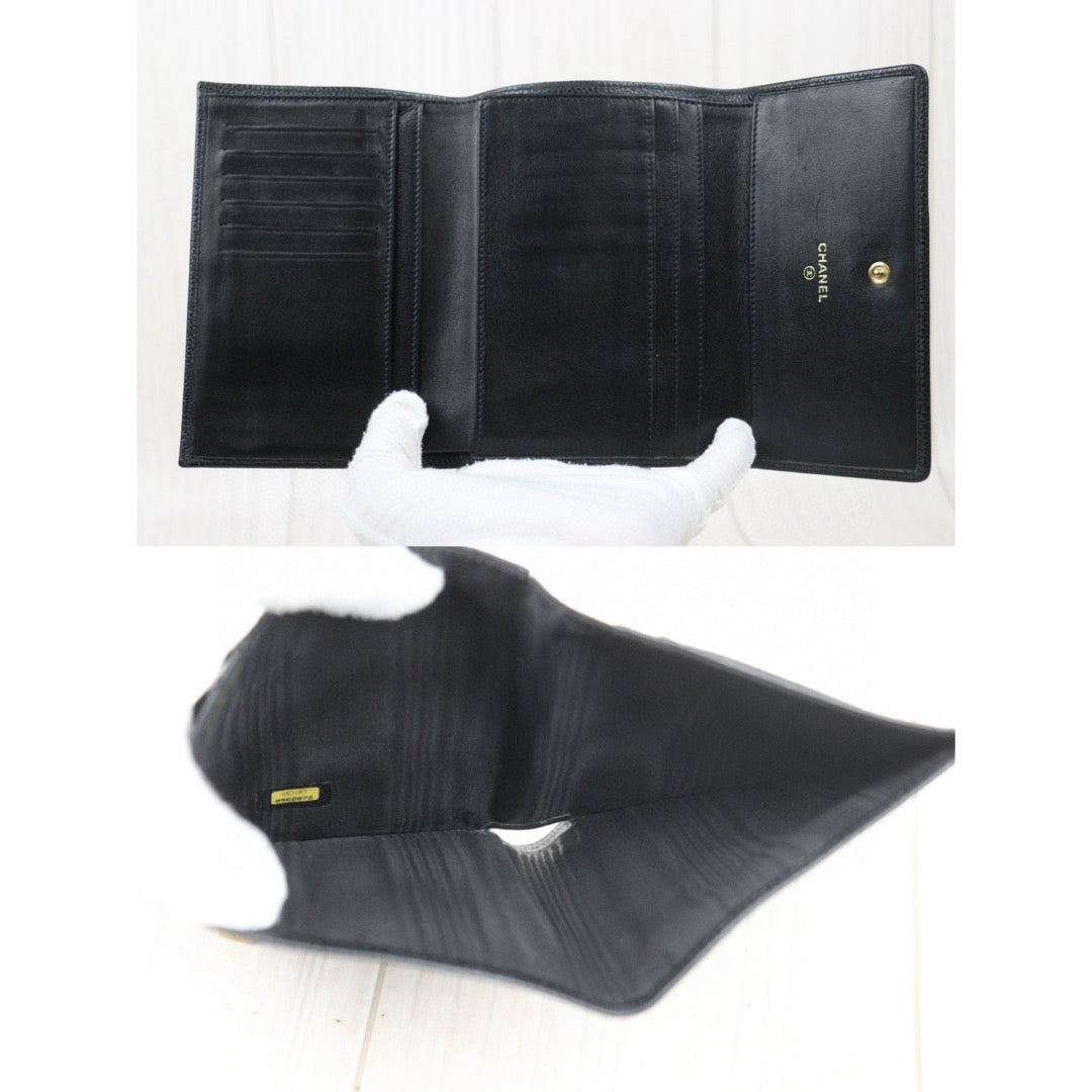 Very Good ( Rank A)｜CHANEL Caviar Skin Black  Wallet Made In 2004-2005 Year｜V24102420