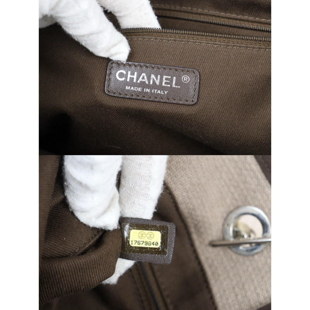 Good ( Rank AB) ｜ CHANEL Canvas Tote Bag Brown Beige  Made In 2012-2013 Year｜V24080606