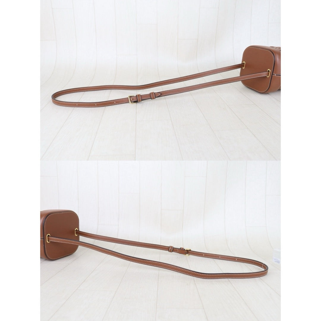 Include Entrupy Certificate of Authenticity｜Very Good ( Rank A)｜ CELINE Box Triomphe Calf Leather Shoulder Bag Caramel PM ｜S26052003