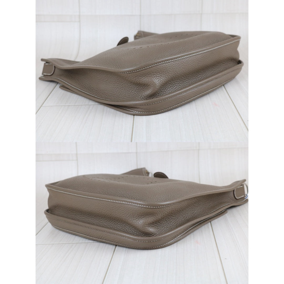 Include Entrupy Certificate of Authenticity｜Very Good ( Rank A)｜ HERMES TC Leather  Evelyne 29 Shoulder Bag Gray Q Stamp Made In 2013Year｜W26071702