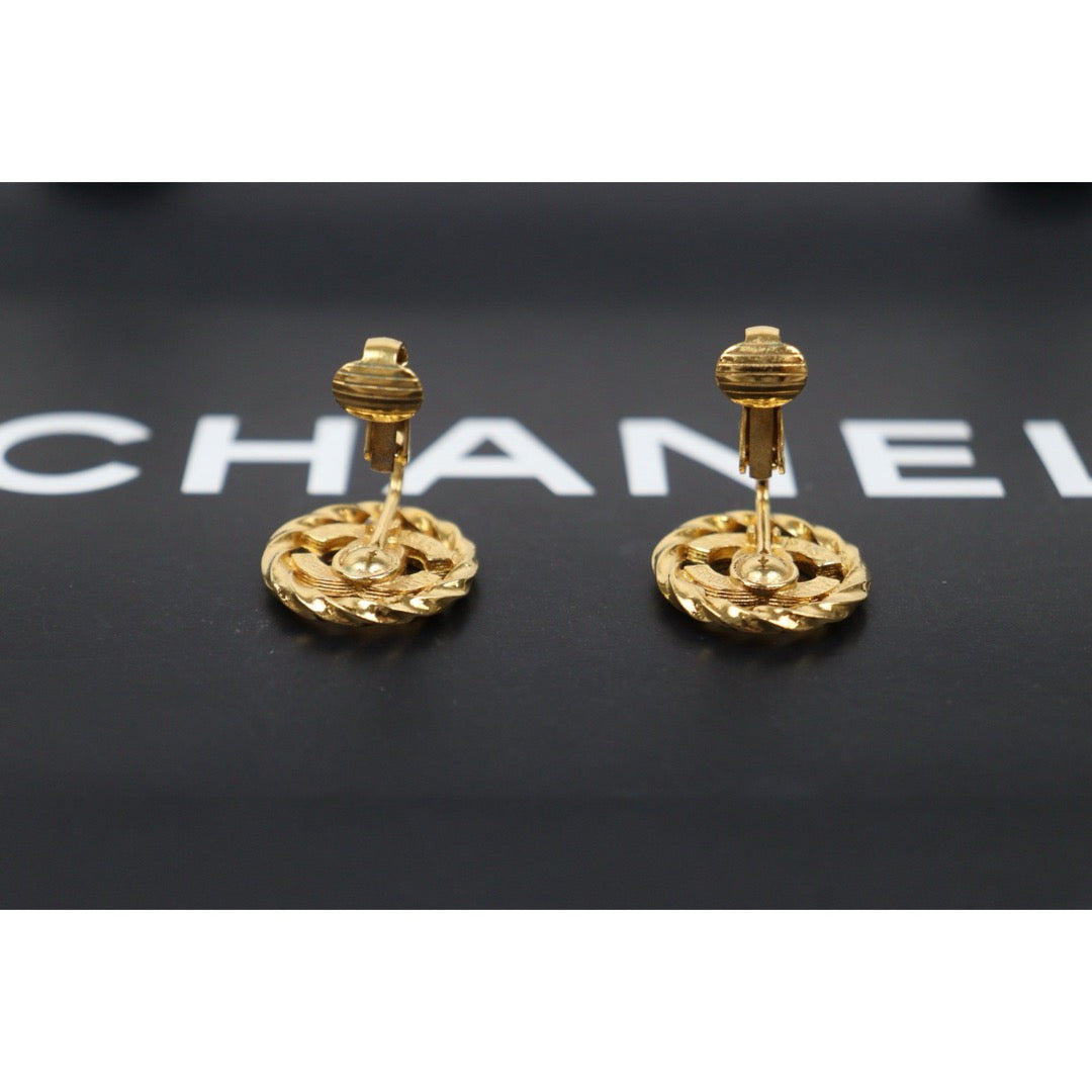 Include Authentic Detective Certificate of Authenticity｜Very Good ( Rank A) ｜ CHANEL  Coco Mark Golden Plated Rhinestone  Earrings ｜26030502