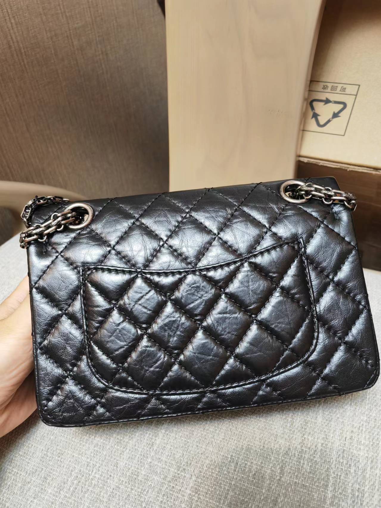 Excellent（Rank SA）｜ CHANEL Mini 2.55 Badge Matelasse Black Chain Shoulder Bag ｜7118-1