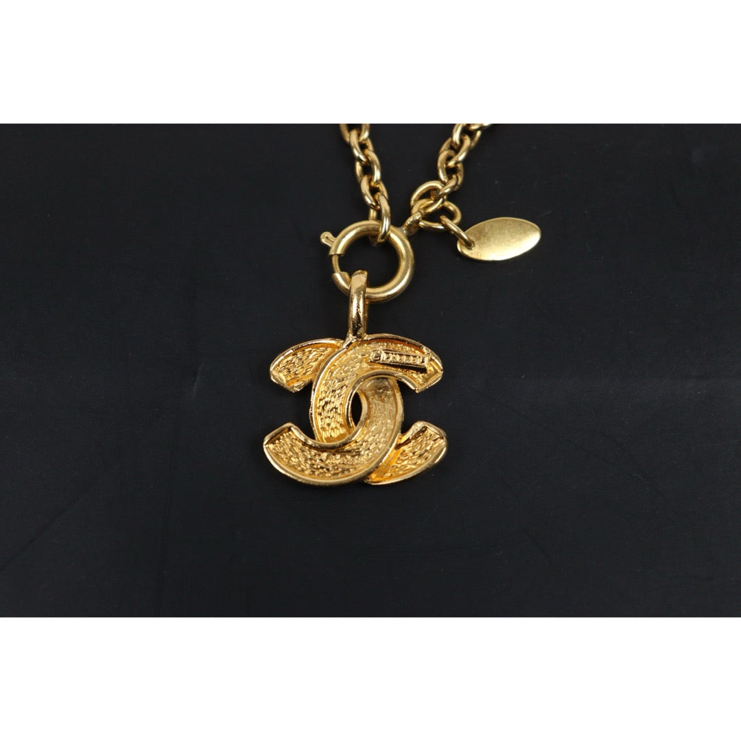 Very Good ( Rank A) ｜  CHANEL Vintage Coco Mark Gold Necklace ｜25103109