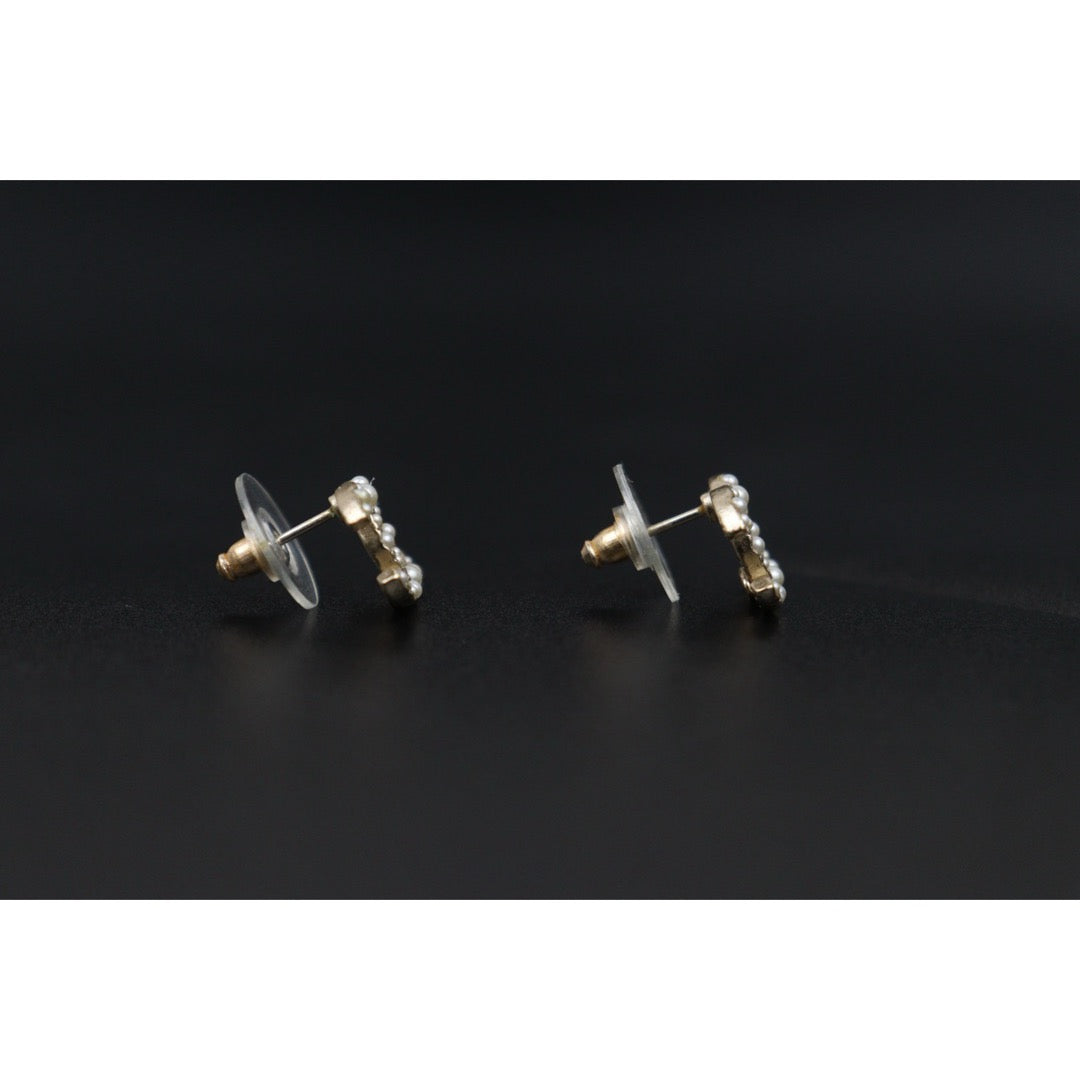 Very Good ( Rank A) ｜CHANEL  COCO Mark Pearl Earrings Made In 2015Year｜V25110620