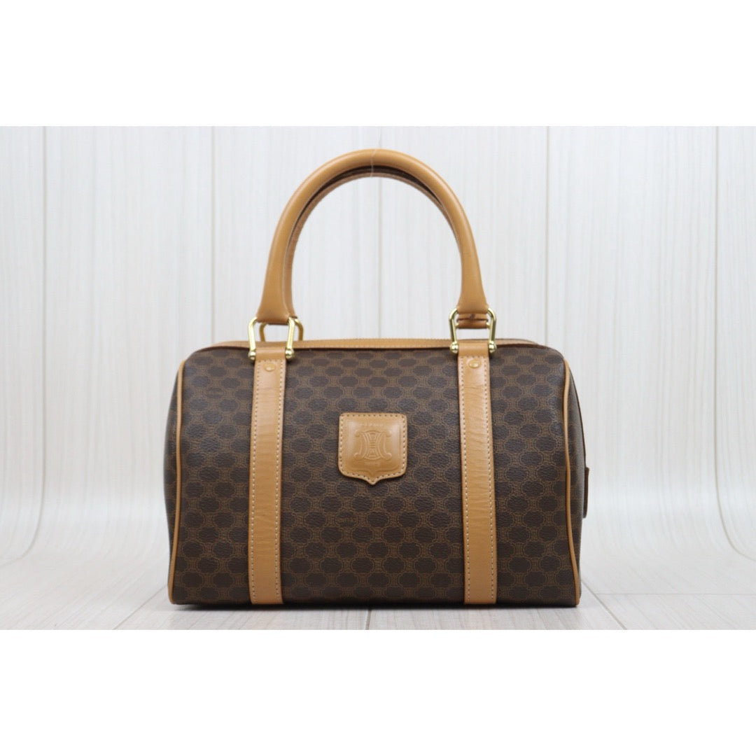 Good ( Rank AB)｜CELINE Macadam Poston 25 Bag  ｜25060604