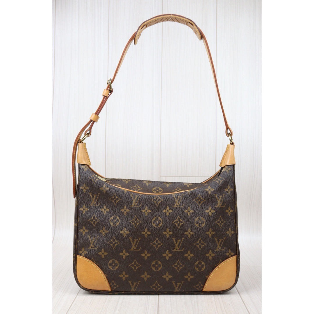 Rank AB｜LV Monogram Boulogne 30 Shoulder Bag ｜24042306