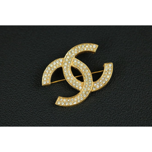 Include Authentic Detective Certificate of Authenticity｜Very Good ( Rank A)｜ CHANEL Vintage Coco Mark Rhinestone Brooch ｜S26051502