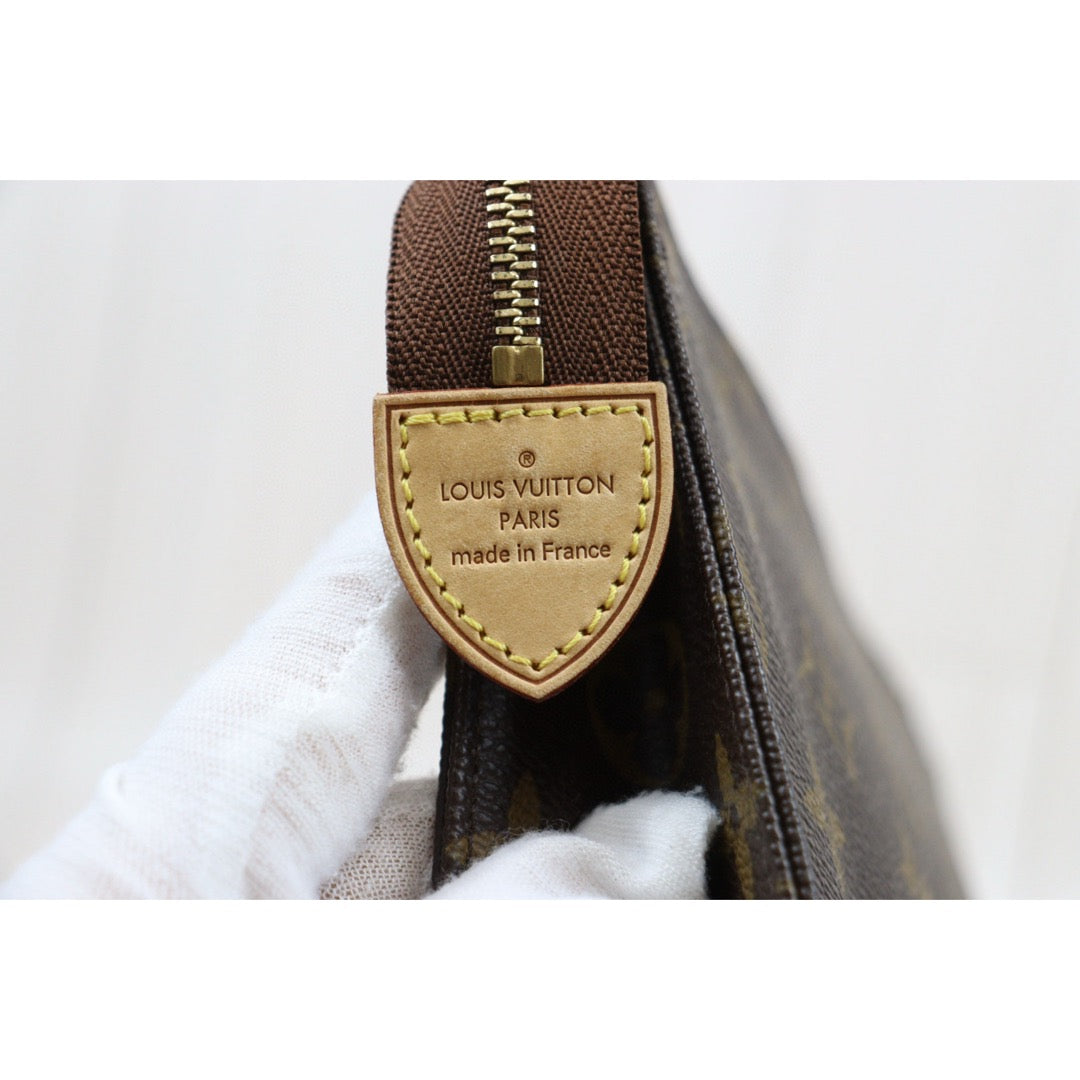 Very Good ( Rank A)｜ LV Monogram Pochette Toilette 26 ｜25021804