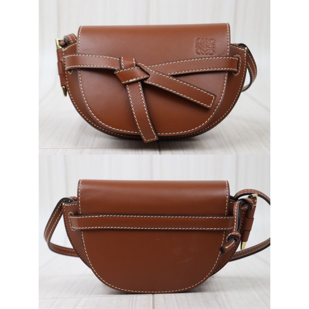 Very Good ( Rank A) ｜ Loewe Gate mini Shoulder Bag Caramel｜P24051325